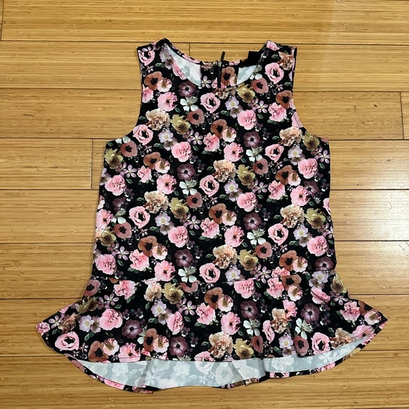 H&M  Set Tapered Cropped Pants Black & Pink Floral Size 4 / Top Size 6 - Picture 16 of 16
